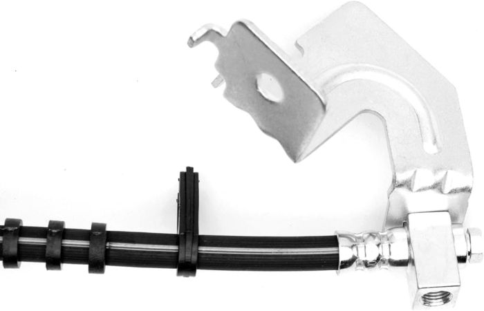 Шланг тормозной левый