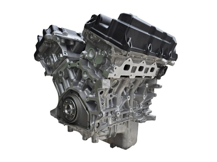 Двигатель в стандартной комплектации 2,7 литра EER