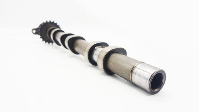Вал распредвальный ВЫПУСКНОЙ ПРАВЫЙ 2,7л. EER 