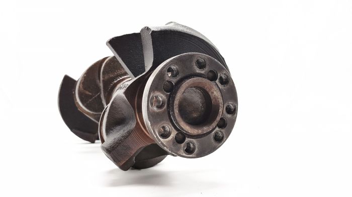 Коленвал 3,3 литра EGA