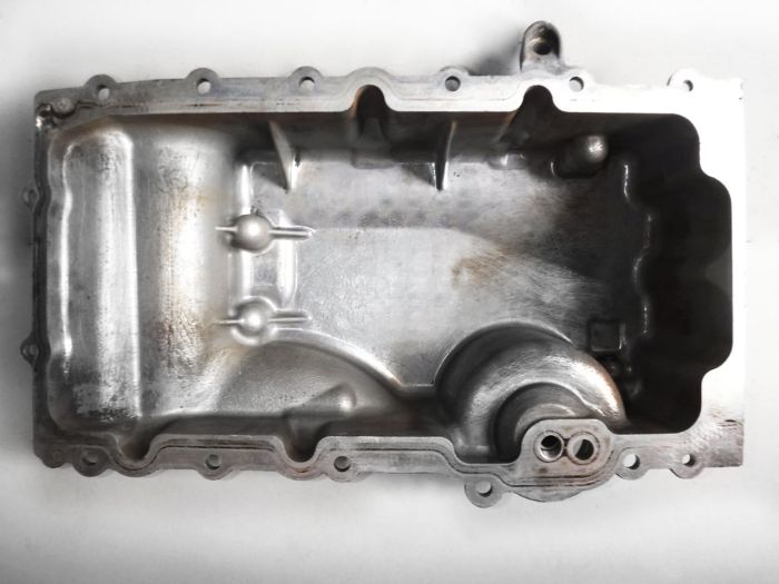 Поддон масляный 2,7л. EER