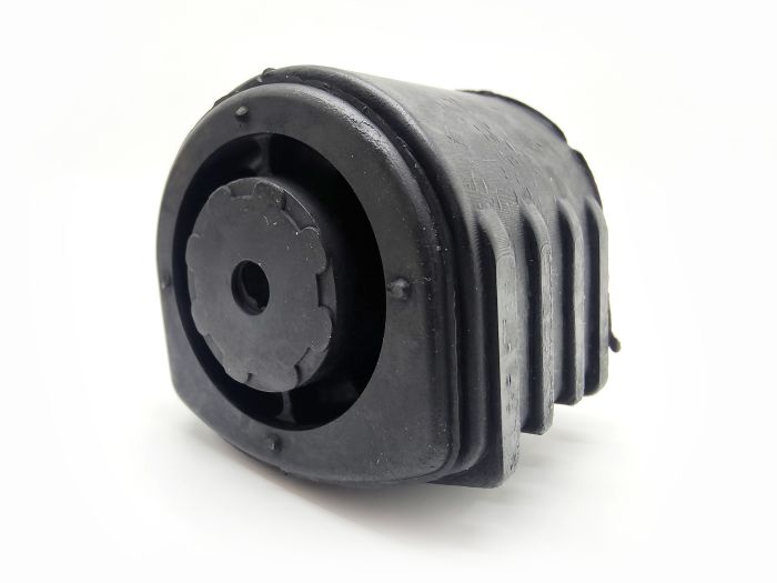ЗАДНИЙ сайлентблок переднего рычага с двигателем 3.3/3.8 литра (RS)