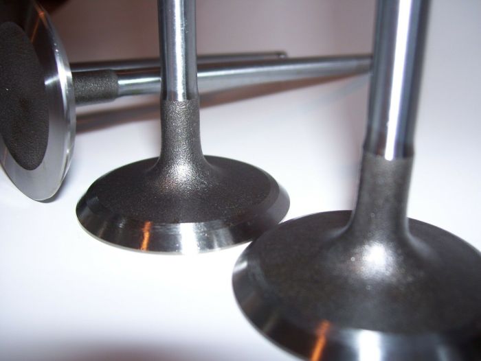 Клапан ВЫПУСКНОЙ RS 2.4 литра EDZ