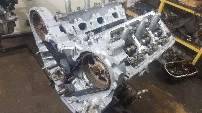 Двигатель 3.2/3.5 литра